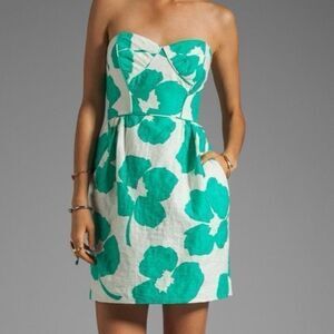 Shoshanna NWT Suzzette Strapless Mini Dress Size 4